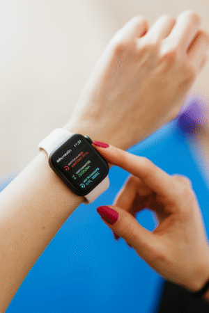 PulseSync™ Smart Fitness Watch – Track, Train & Transform